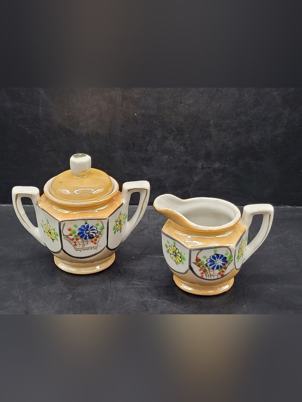 Vintage Peach Hand Painted Luster Ware Porcelain Sugar Bowl Japan